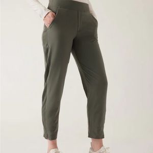 BROOKLYN MID RISE ANKLE PANT